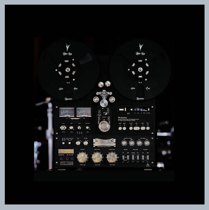 Exclusive Bespoke Rebuild: Technics RS-1520